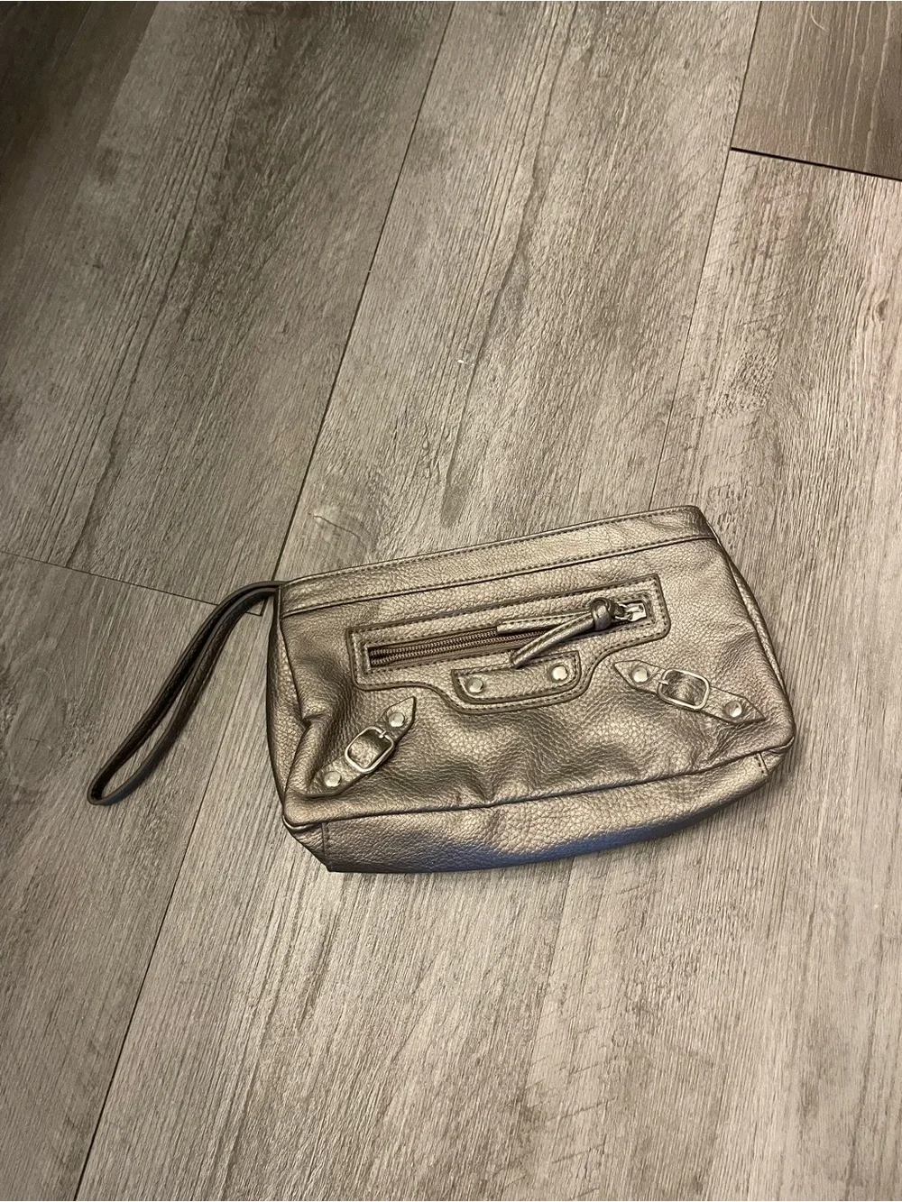 Metallic Y2K Inspired Clutch Wristlet